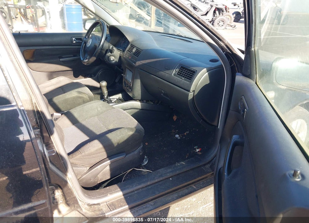 2003 VOLKSWAGEN JETTA WOLFSBURG EDITION VIN: 3VWPE69M63M194797