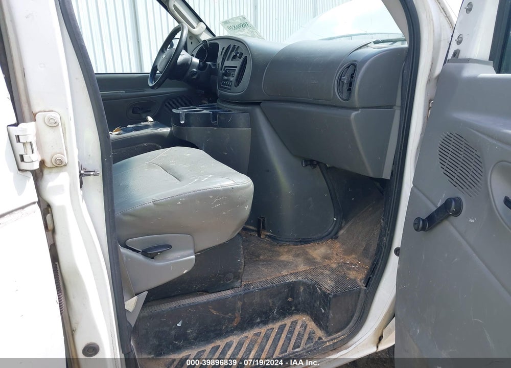 2006 FORD E-250 COMMERCIAL/RECREATIONAL VIN: 1FTNE24L26DA32053