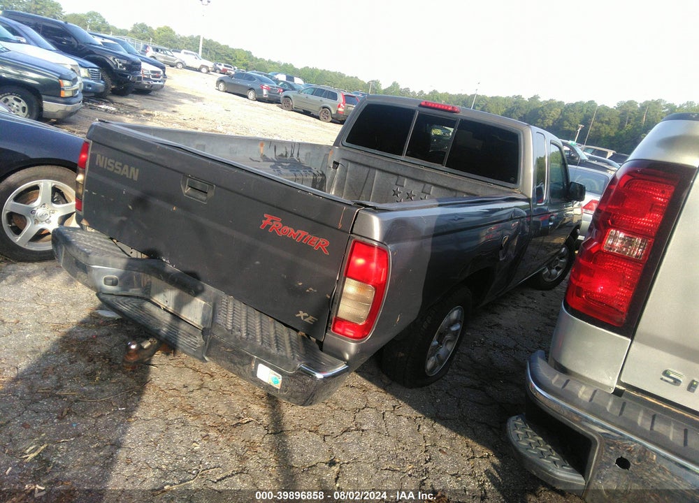 2000 NISSAN FRONTIER XE VIN: 1N6DD26S8YC366144
