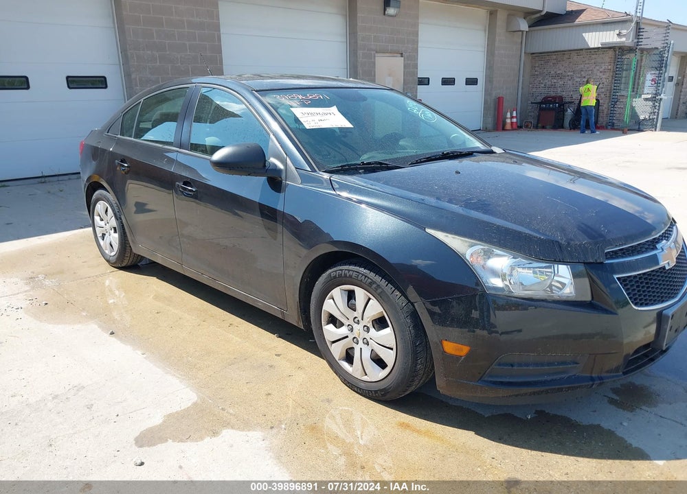 2013 CHEVROLET CRUZE LS AUTO VIN: 1G1PA5SH3D7121090