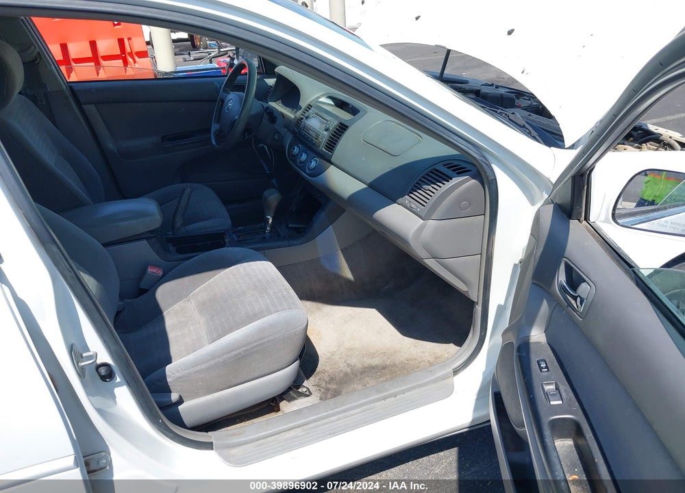 2005 TOYOTA CAMRY LE VIN: 4T1BE32K85U009535
