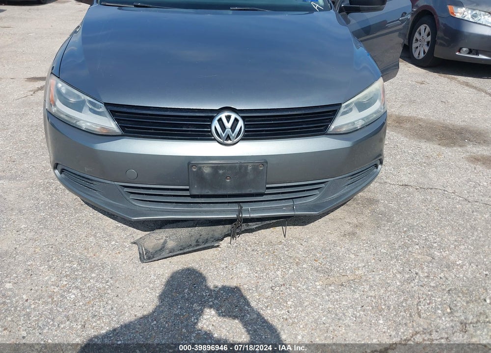 2012 VOLKSWAGEN JETTA 2.0L S VIN: 3VW2K7AJ6CM418953