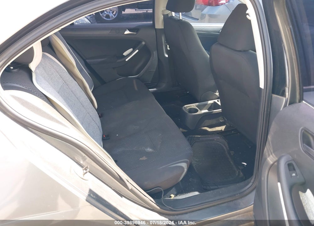 2012 VOLKSWAGEN JETTA 2.0L S VIN: 3VW2K7AJ6CM418953