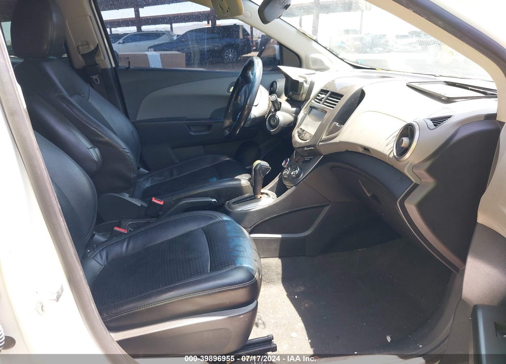 2015 CHEVROLET SONIC LTZ AUTO VIN: 1G1JE5SB2F4118921