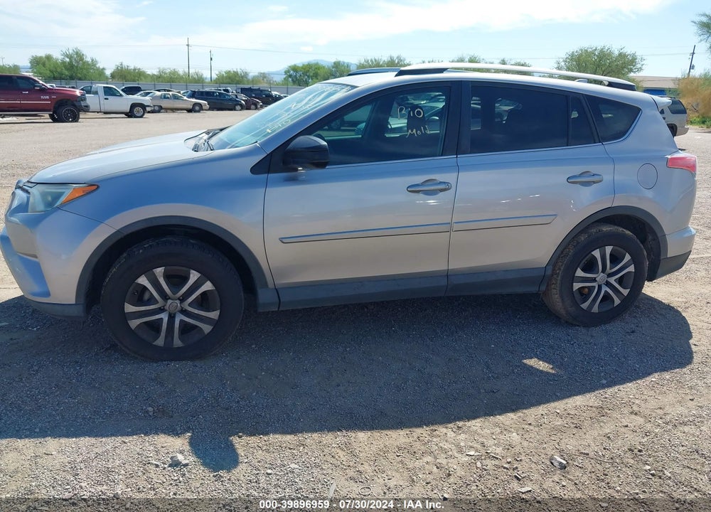 2016 TOYOTA RAV4 LE VIN: 2T3BFREV3GW456399