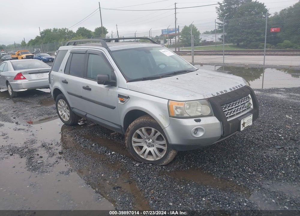 2008 LAND ROVER LR2 SE VIN: SALFS24N08H038727