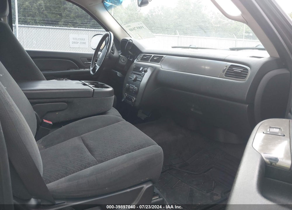 2008 CHEVROLET TAHOE LS VIN: 1GNFC13C08R190619
