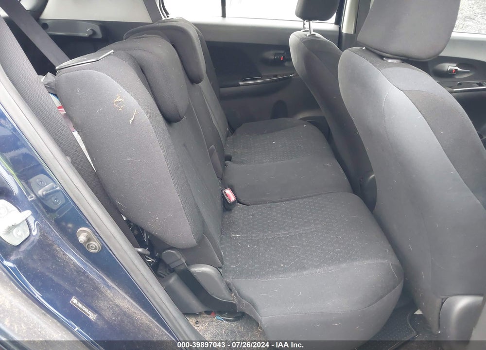 2008 SCION XD VIN: JTKKU10408J000133