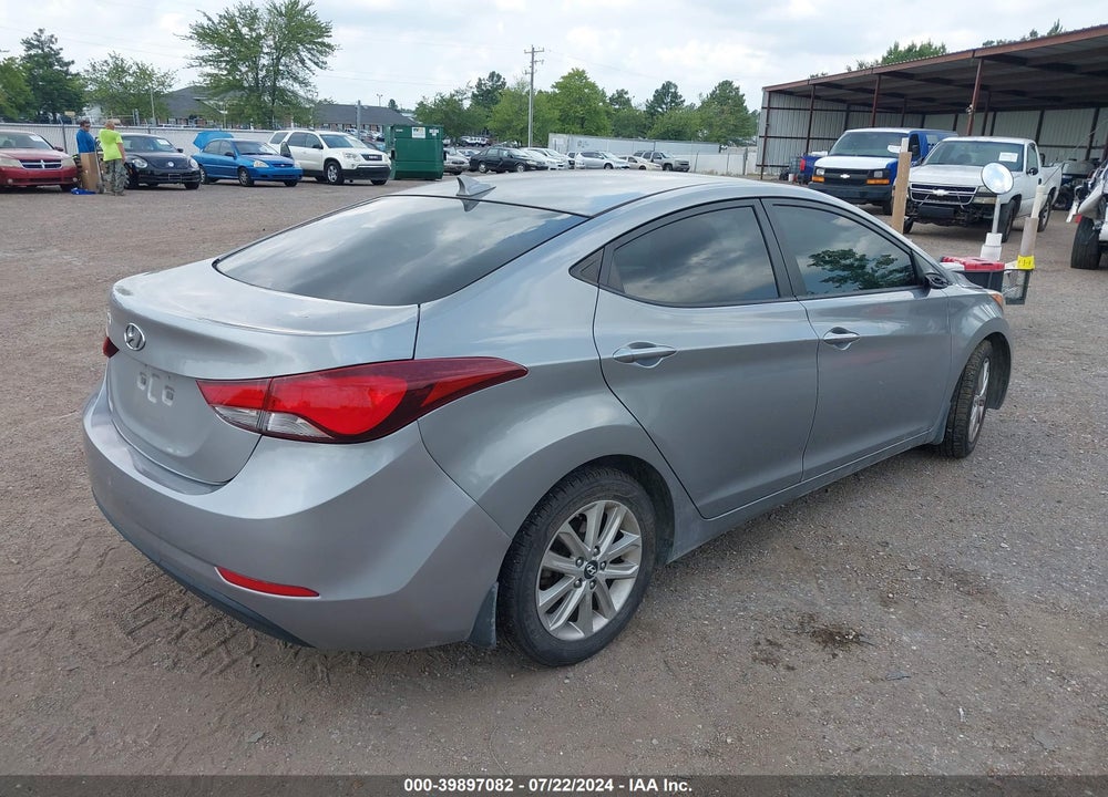 2015 HYUNDAI ELANTRA VIN: KMHDH4AE5FU378081