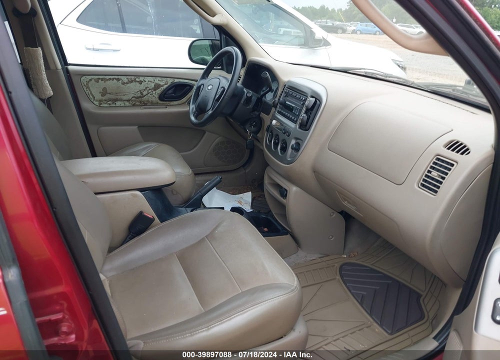 2004 FORD ESCAPE XLT VIN: 1FMYU93184DA12598