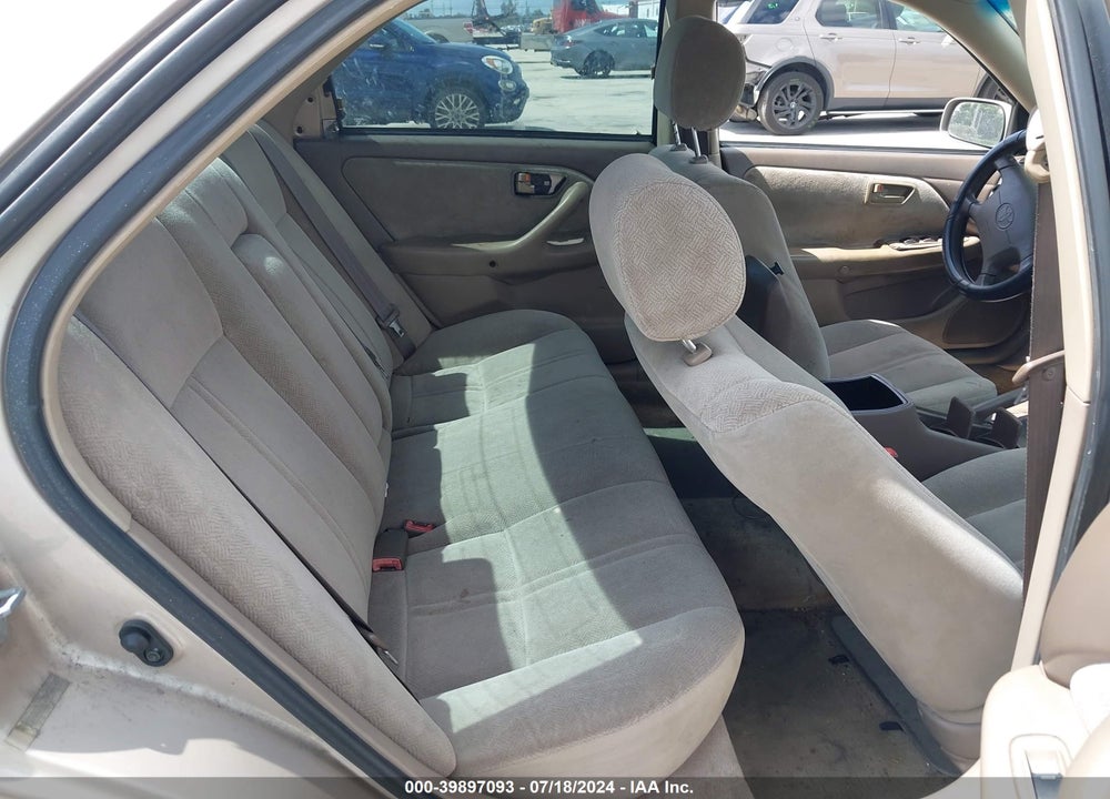 2001 TOYOTA CAMRY CE VIN: 4T1BG22K41U098678