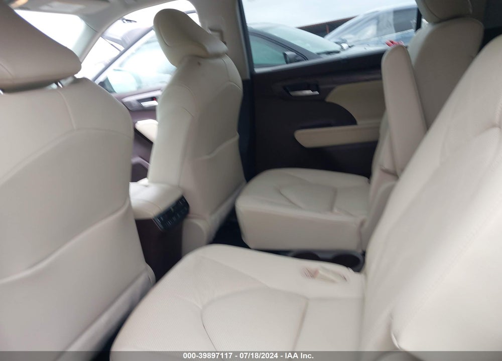 2020 TOYOTA HIGHLANDER PLATINUM VIN: 5TDFZRAH7LS015685