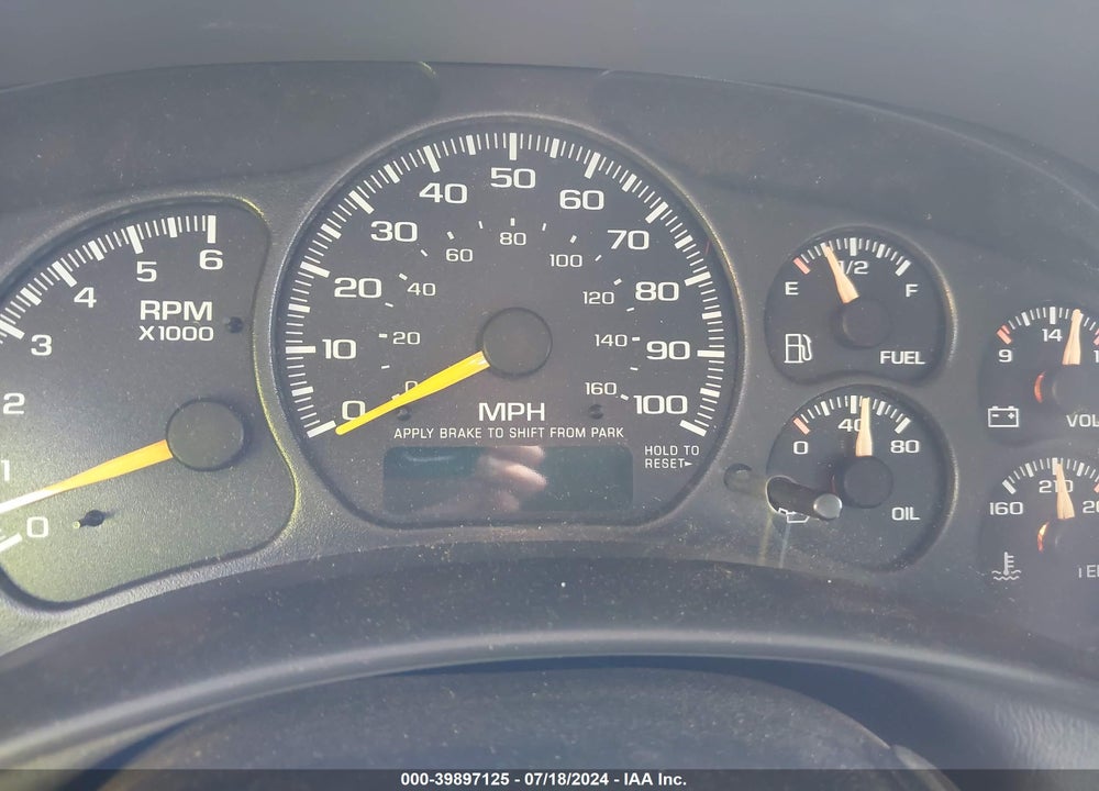 2001 CHEVROLET TAHOE LS/LT VIN: 1GNEK13T81R101500