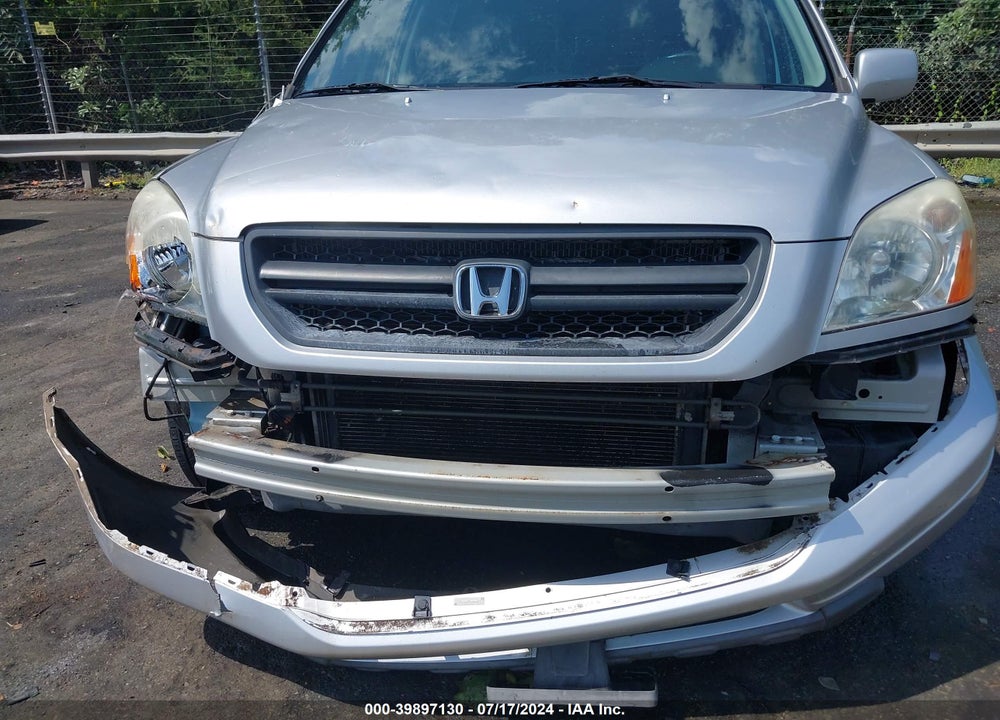 2005 HONDA PILOT EX VIN: 2HKYF18415H505263