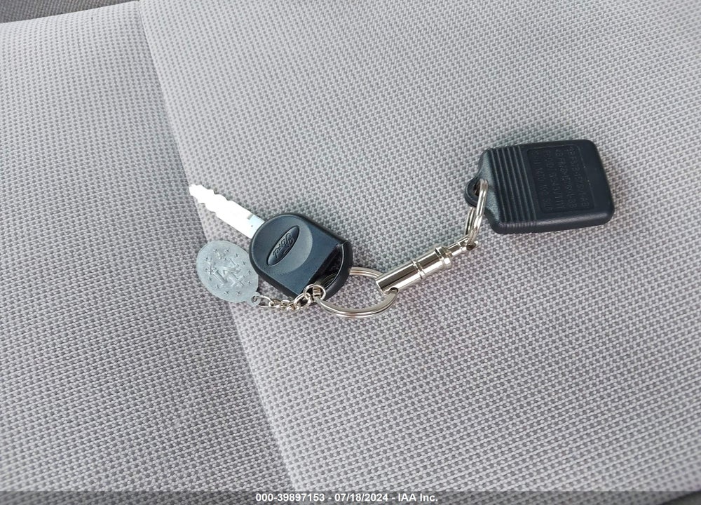 2002 MERCURY SABLE GS VIN: 1MEFM50U02G629247