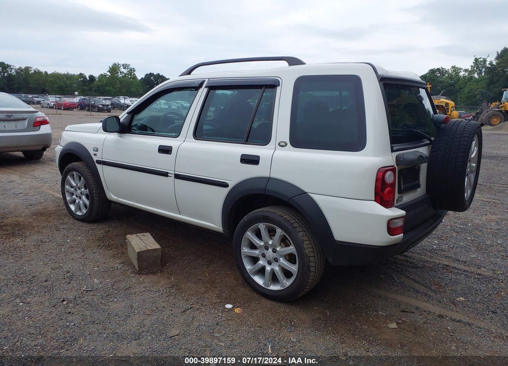 2005 LAND ROVER FREELANDER SE VIN: SALNY22205A465400