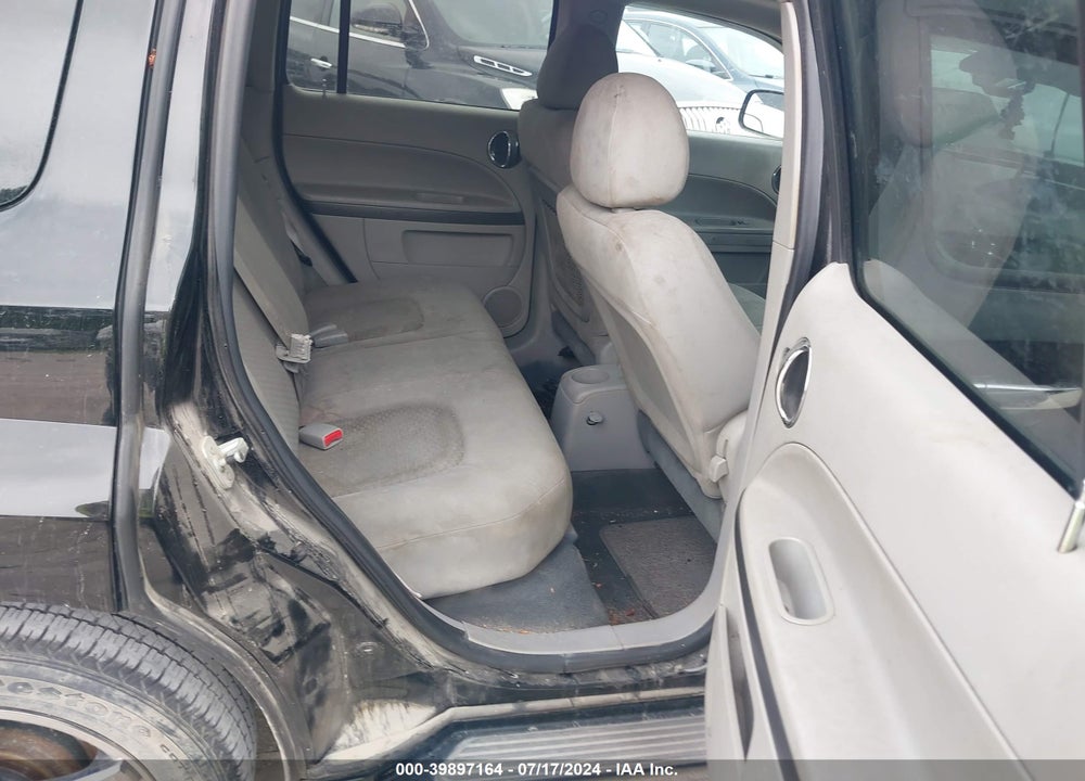 2008 CHEVROLET HHR LT VIN: 3GNDA33P28S555665