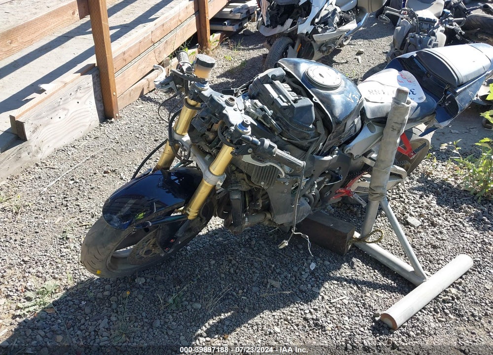 2011 HONDA CBR600 RR VIN: JH2PC4005BK400695