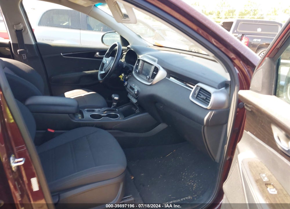 2020 KIA SORENTO 2.4L LX VIN: 5XYPGDA30LG642095
