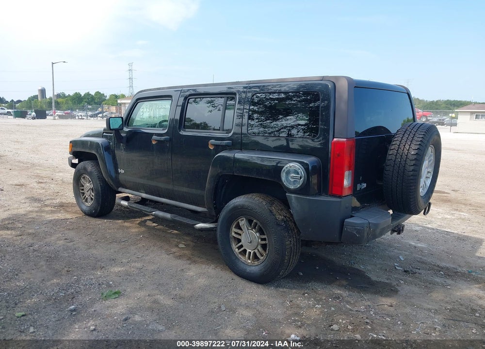 2006 HUMMER H3 SUV VIN: 5GTDN136268276255