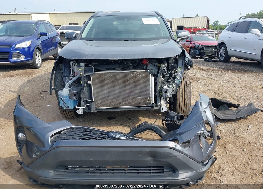 2020 TOYOTA RAV4 XLE VIN: 2T3P1RFV1LC135511