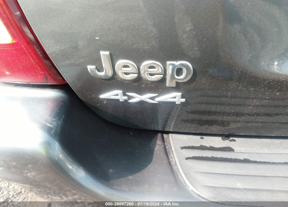2004 JEEP GRAND CHEROKEE LAREDO VIN: 1J4GW48S64C294030