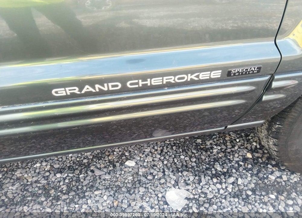2004 JEEP GRAND CHEROKEE LAREDO VIN: 1J4GW48S64C294030