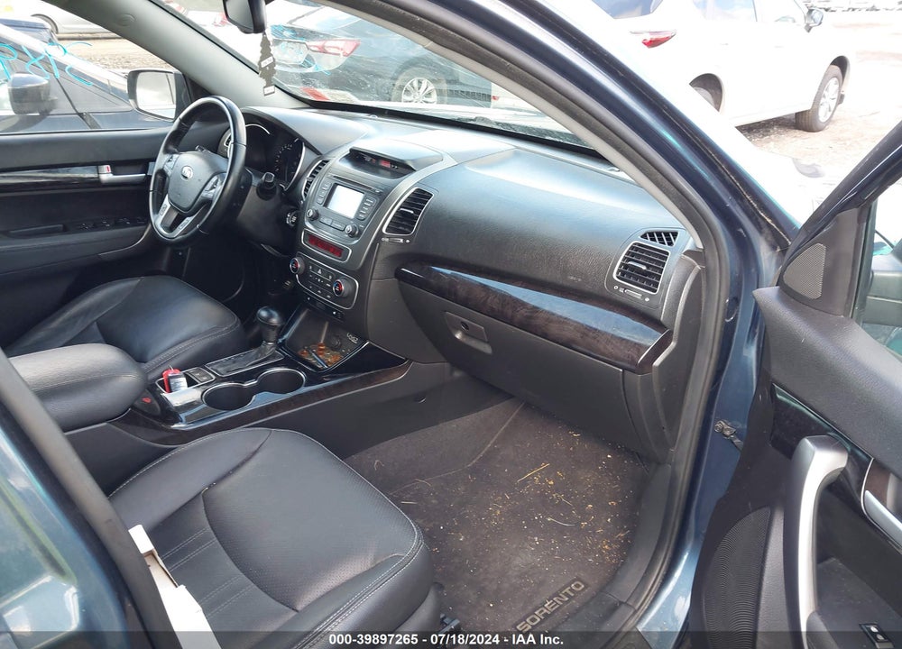 2015 KIA SORENTO EX V6 VIN: 5XYKUDA76FG603926