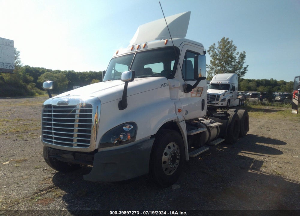 2016 FREIGHTLINER CASCADIA 125 VIN: 3AKJGEBG6GDGW0452