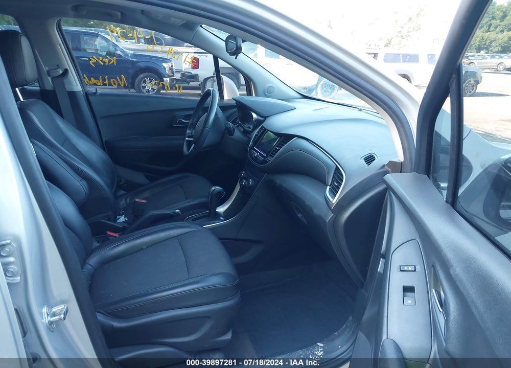 2019 CHEVROLET TRAX LT VIN: 3GNCJPSB0KL356320