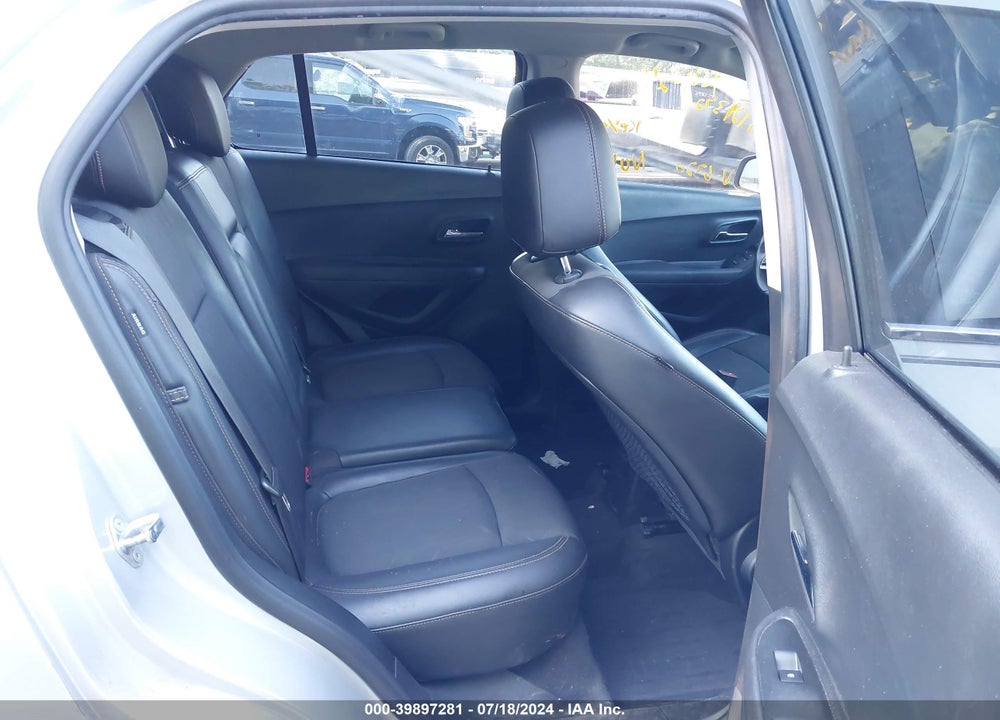 2019 CHEVROLET TRAX LT VIN: 3GNCJPSB0KL356320