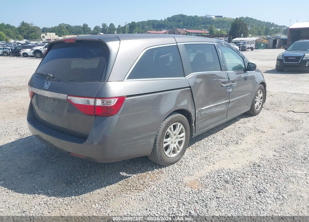 2011 HONDA ODYSSEY EX-L VIN: 5FNRL5H66BB095317