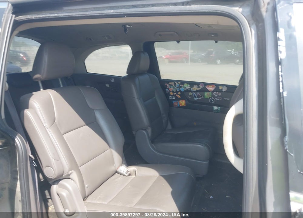 2011 HONDA ODYSSEY EX-L VIN: 5FNRL5H66BB095317