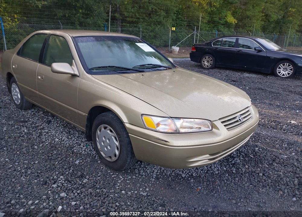 1999 TOYOTA CAMRY LE VIN: JT2BG22K9X0296699
