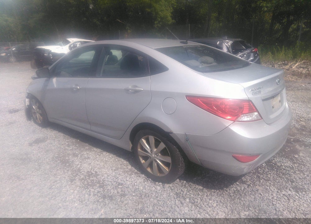 2014 HYUNDAI ACCENT GLS VIN: KMHCU4AEXEU727502