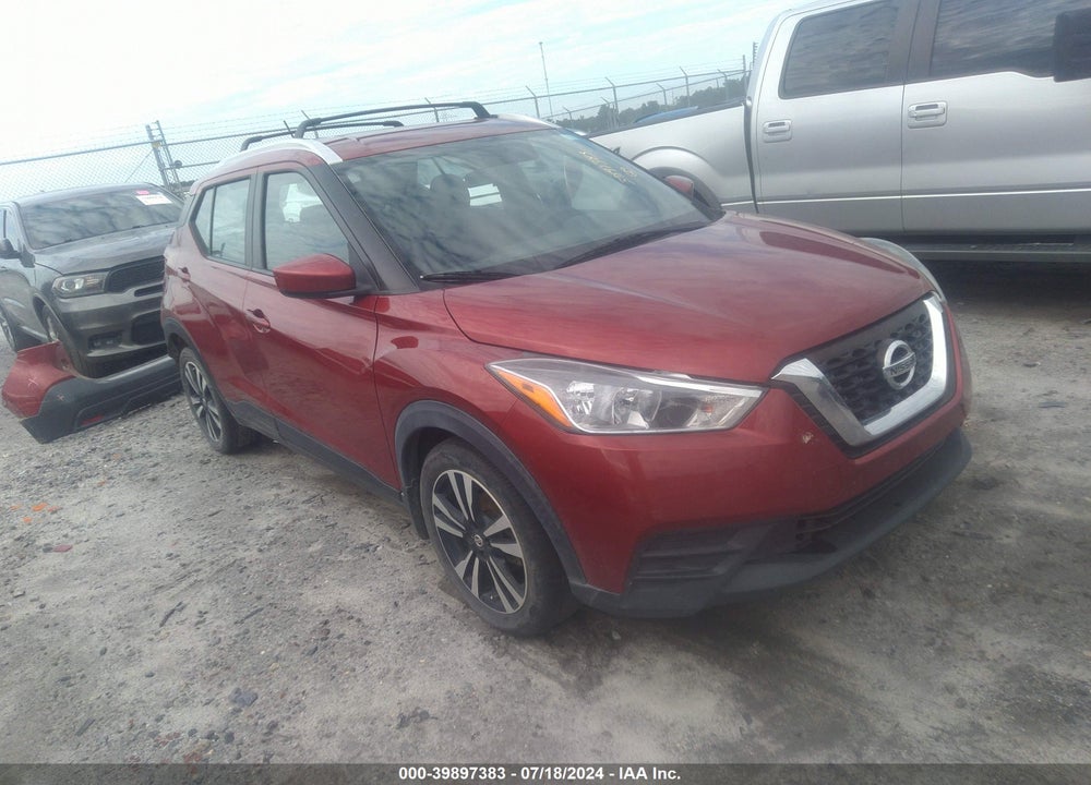 2018 NISSAN KICKS SV VIN: 3N1CP5CU3JL509334