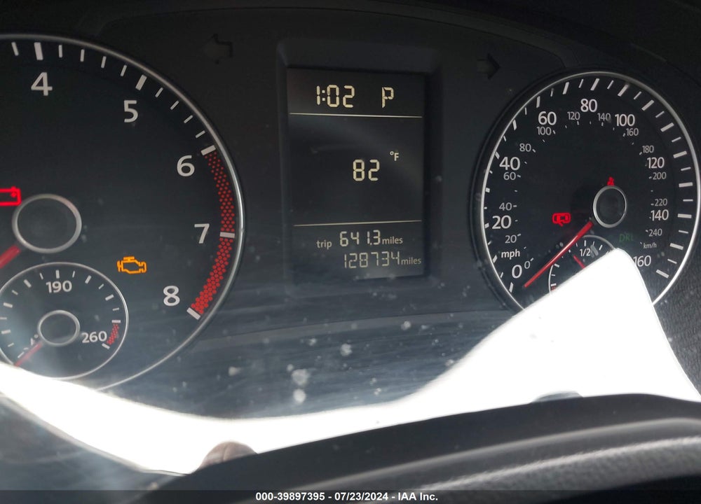 2014 VOLKSWAGEN PASSAT 1.8T WOLFSBURG EDITION VIN: 1VWAT7A38EC038964