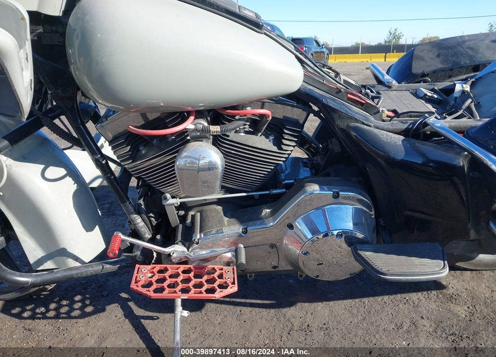 2006 HARLEY-DAVIDSON FLHTCI VIN: 1HD1FFW396Y666404
