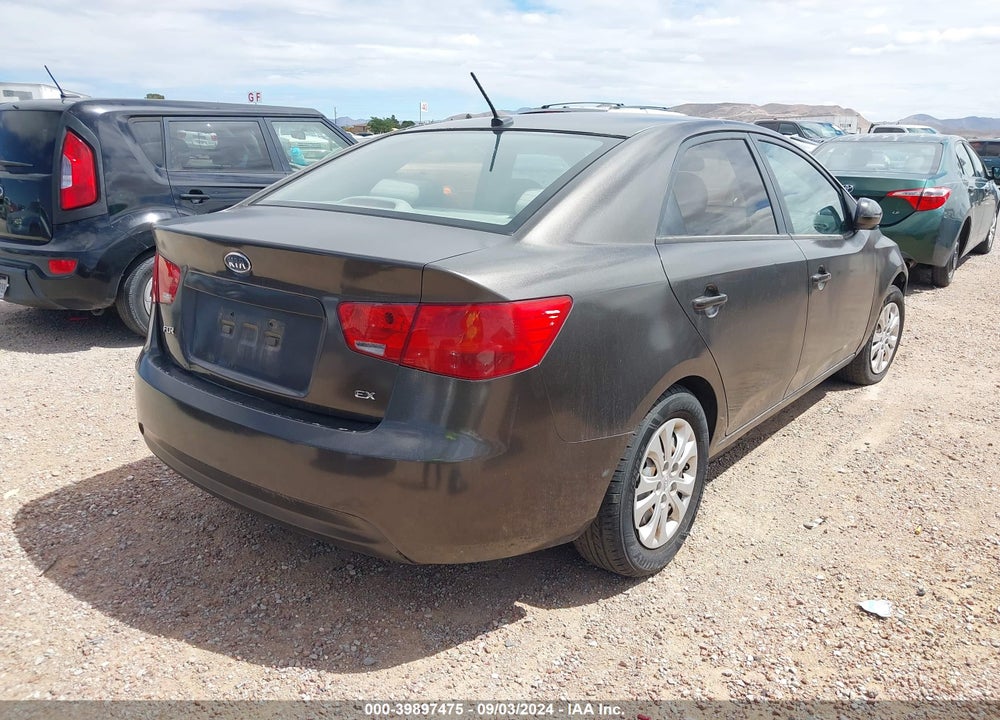 2011 KIA FORTE EX VIN: KNAFU4A29B5423801