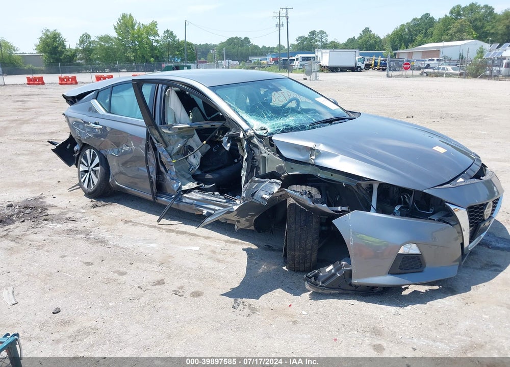 2022 NISSAN ALTIMA SV FWD VIN: 1N4BL4DV0NN317208