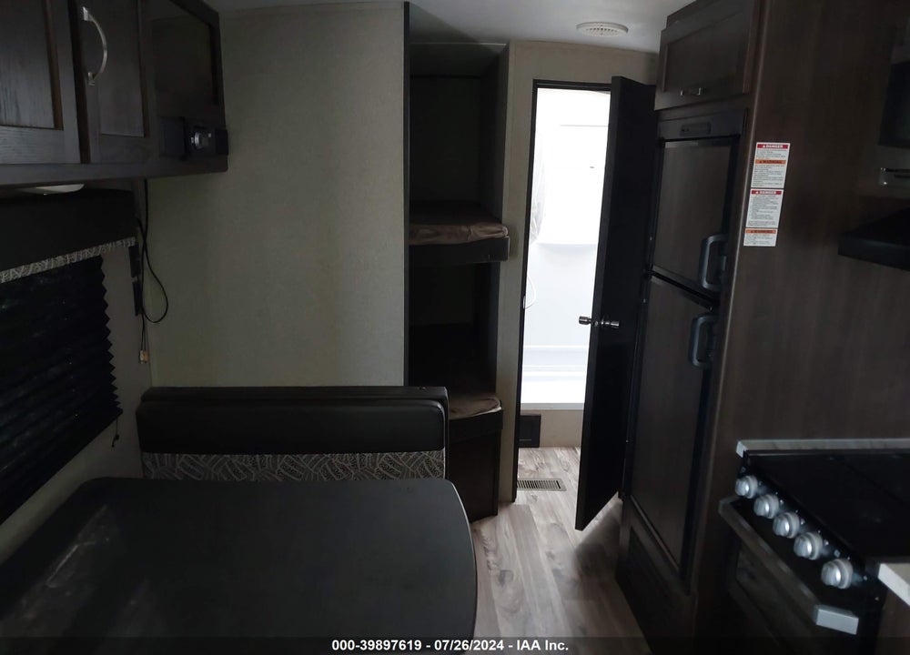 2019 SPRINGDALE KEYSTONE VIN: 4YDT26020K3104014