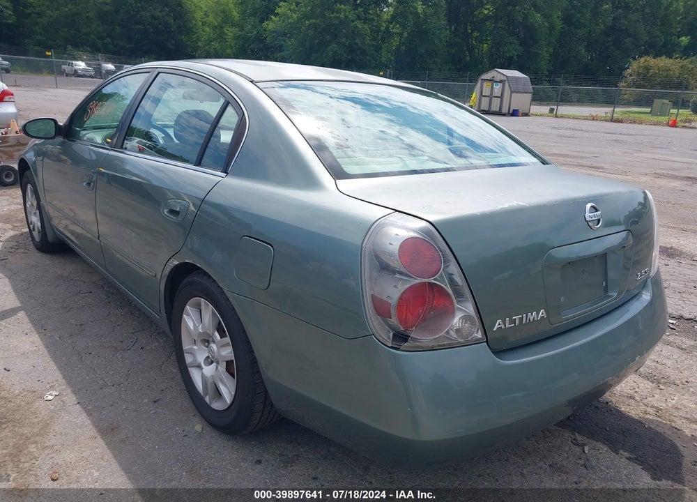2005 NISSAN ALTIMA VIN: 1N4AL11D65C104930
