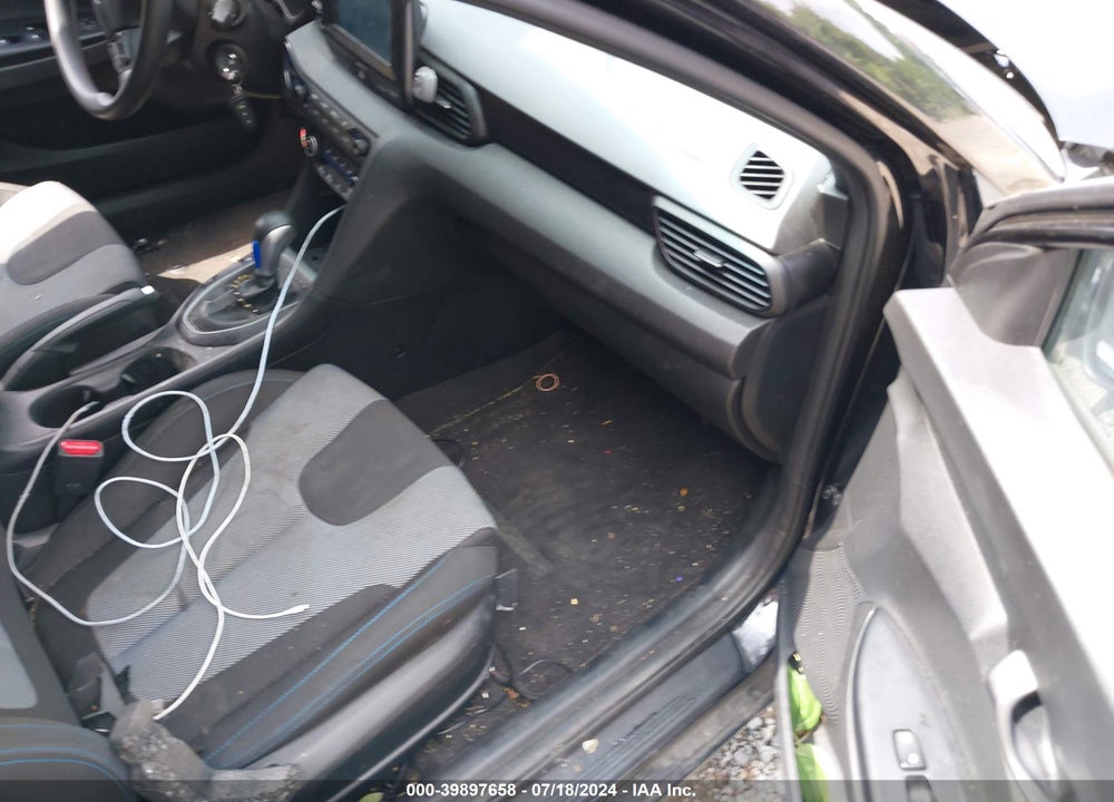 2019 HYUNDAI VELOSTER 2.0 VIN: KMHTG6AF4KU005157