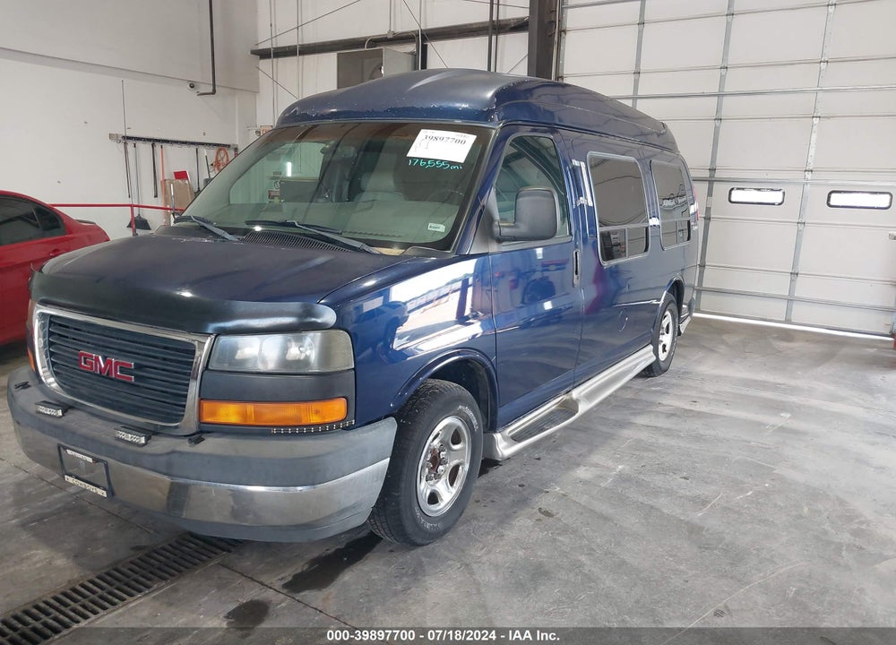 2003 GMC SAVANA CUTAWAY STANDARD/STANDARD W/C7L/C7N VIN: 1GDFG15T231198203