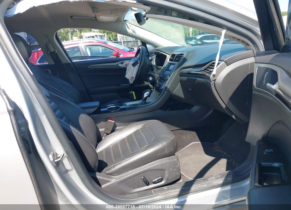 2013 FORD FUSION SE VIN: 3FA6P0H9XDR163579