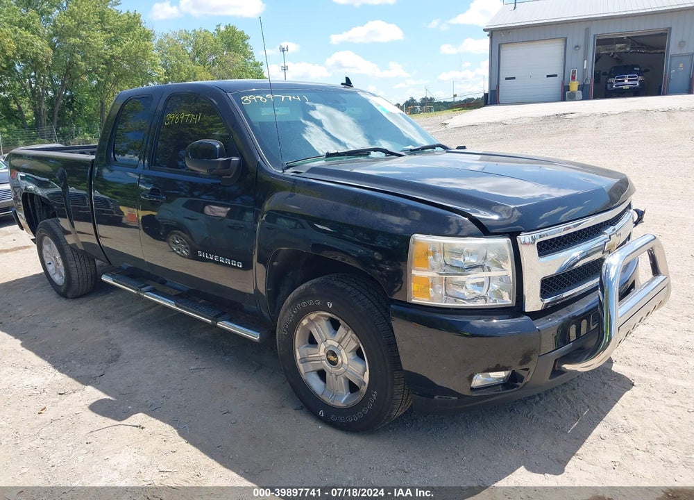 2011 CHEVROLET SILVERADO 1500 LTZ VIN: 1GCRKTE38BZ219244