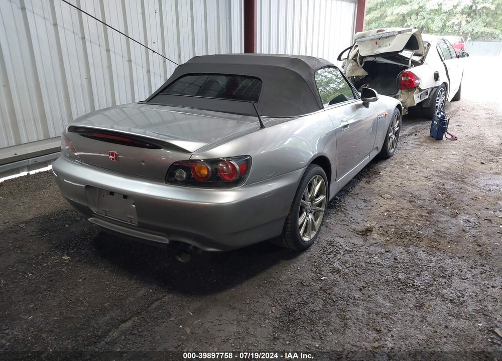 2005 HONDA S2000 VIN: JHMAP21475S003498