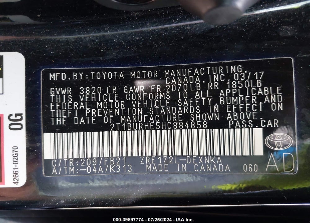 2017 TOYOTA COROLLA LE VIN: 2T1BURHE5HC884858
