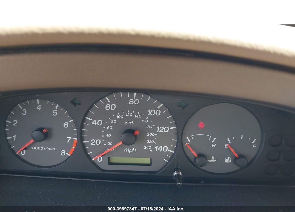 2002 MAZDA 626 ES/LX VIN: 1YVGF22F225294611