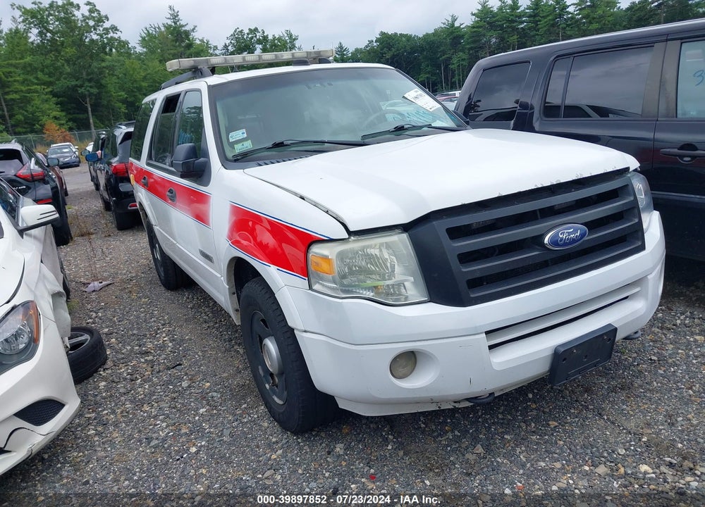 2008 FORD EXPEDITION XLT VIN: 1FMFU16558LA86628